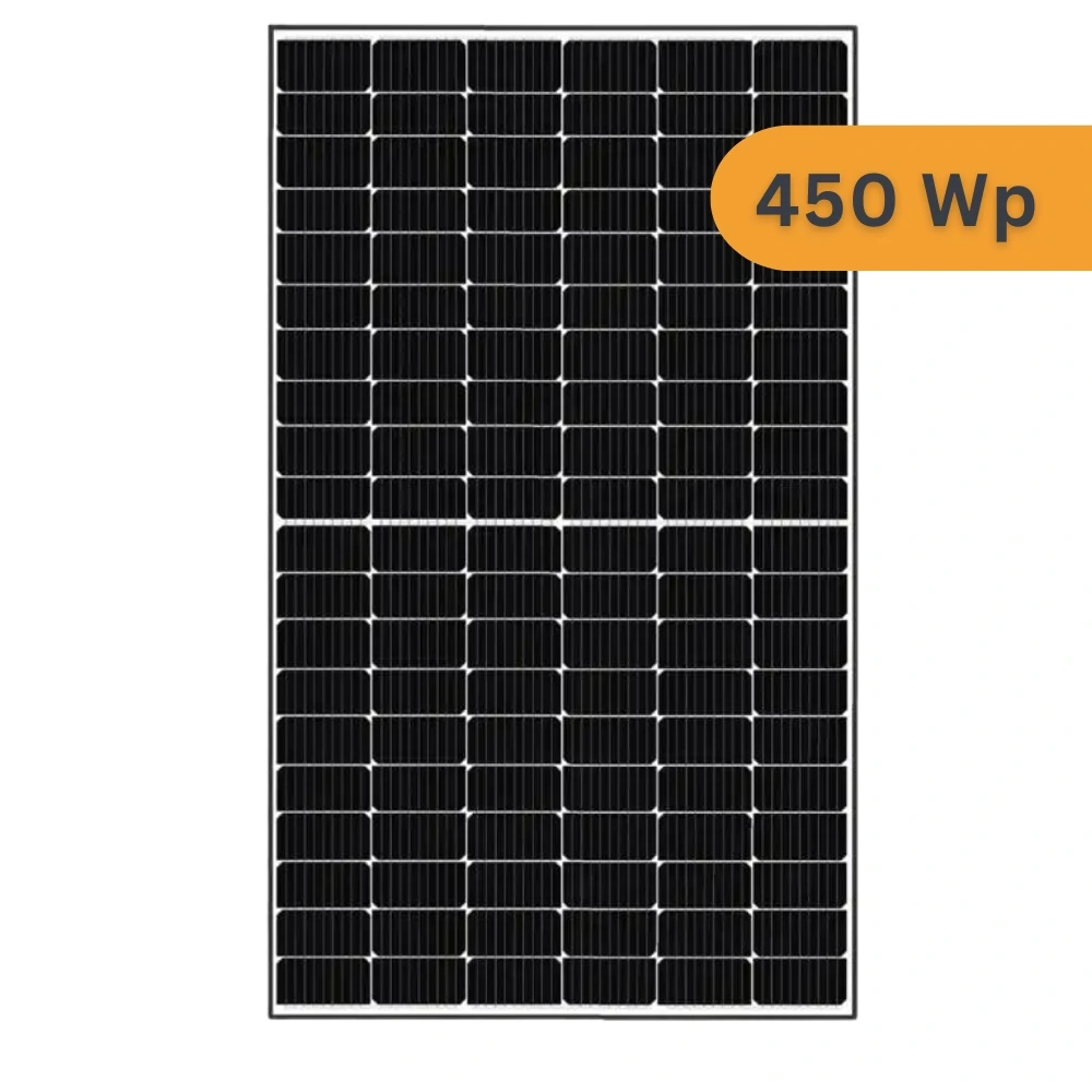 Jinko Solarmodul mit der orangen Flag auf der 450 Watt steht.
